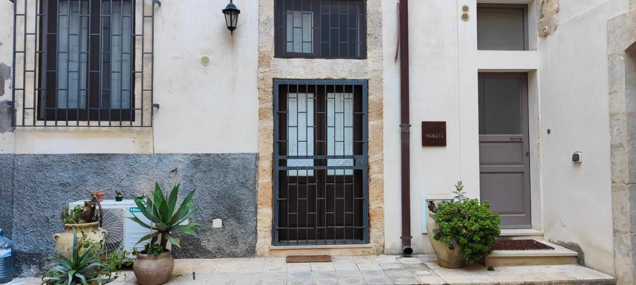 Maniace 57, Ortigia Historic Center, 200 Mt From The Beach Syrakusa Exteriör bild